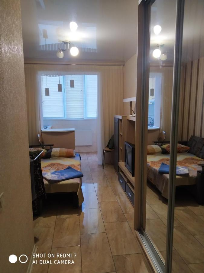 Солнечная Leilighet Kharkiv Eksteriør bilde