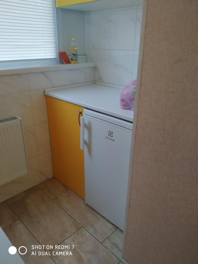 Солнечная Leilighet Kharkiv Eksteriør bilde